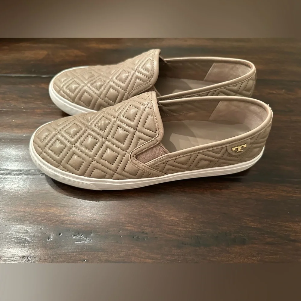 Tory Burch shoes - Picture 3 of 9